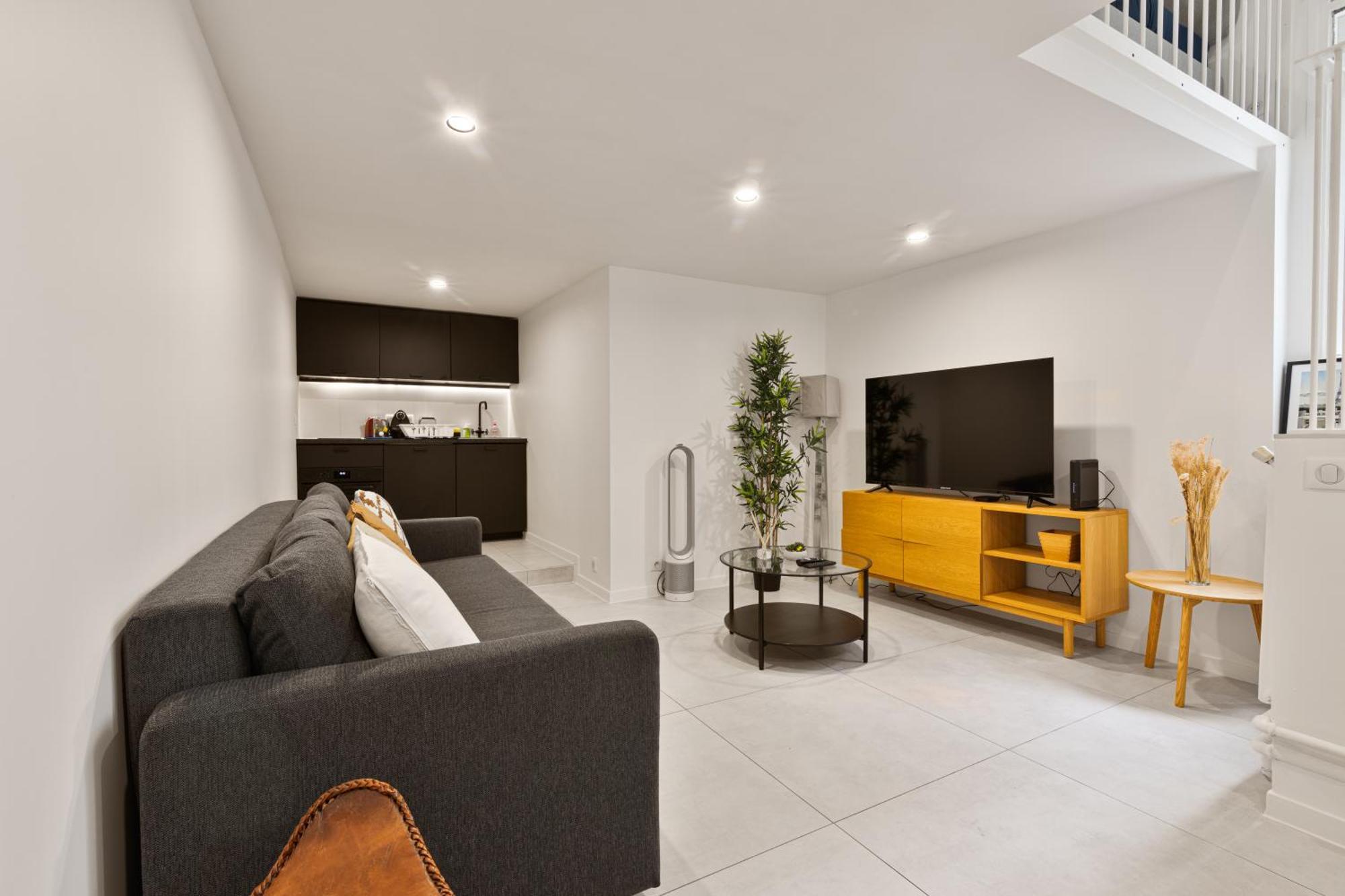 Studio Mezzanine Hotel Des Invalides ปารีส ภายนอก รูปภาพ